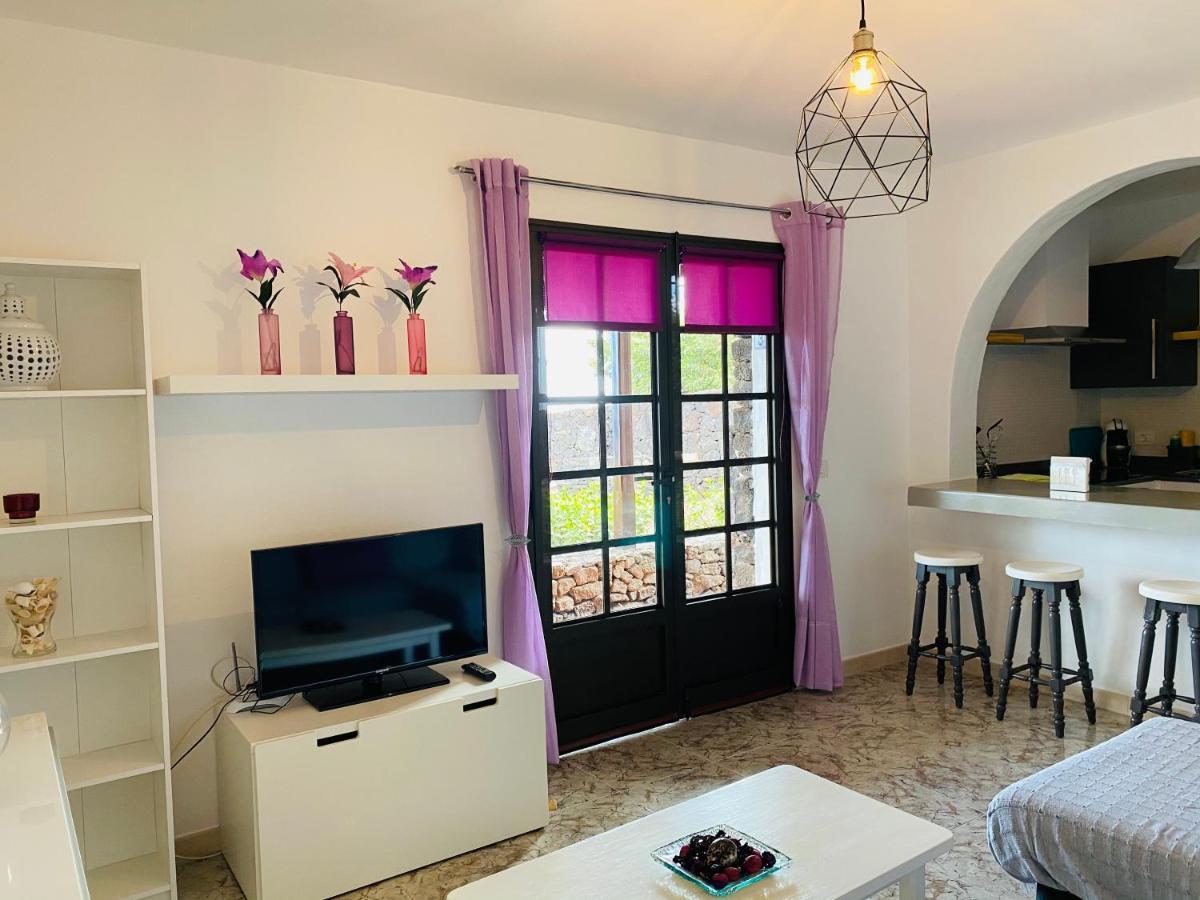 Vivienda Vacacional Julia La Asomada  ภายนอก รูปภาพ