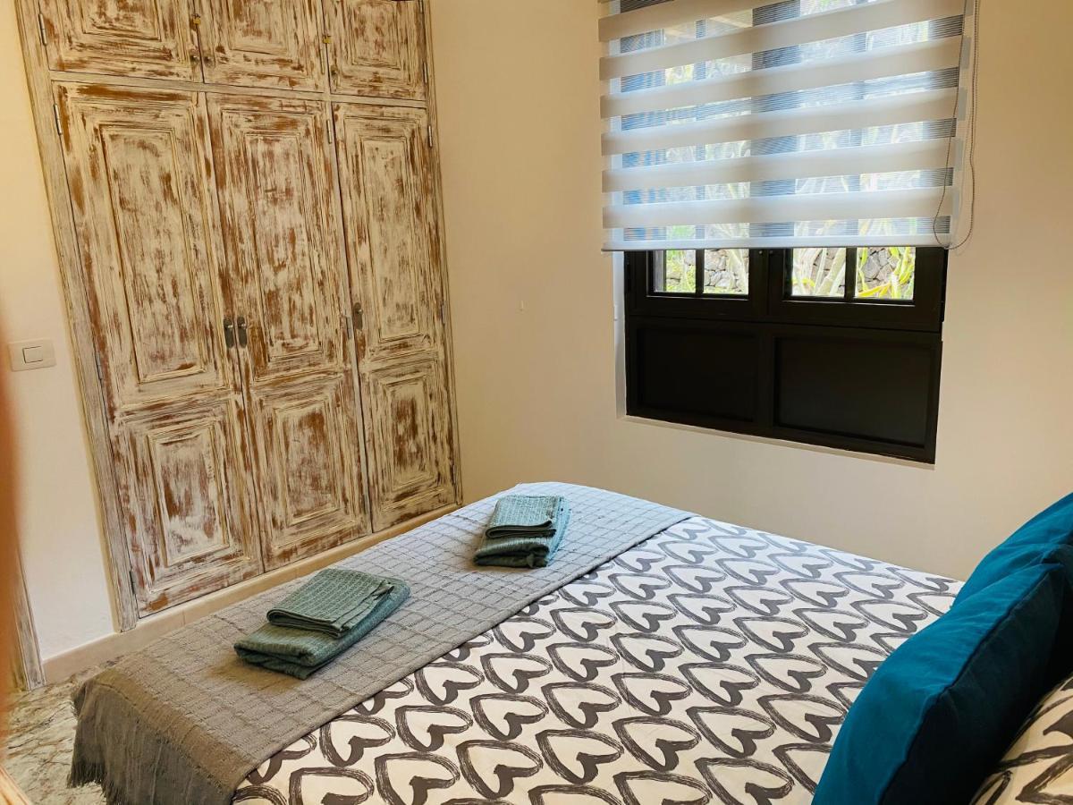 Vivienda Vacacional Julia La Asomada  ภายนอก รูปภาพ